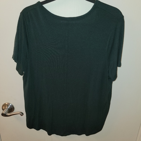 T-Shirt - Picture 3 of 3